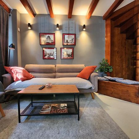 The-Point Lovely Studio In Center Of Bukarest Exterior foto